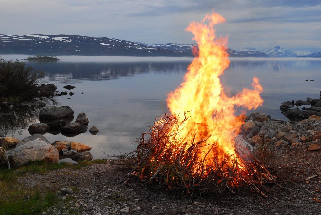 Kilpisjaerven Tunturimajat Villa Kilpisjarvi Phòng bức ảnh
